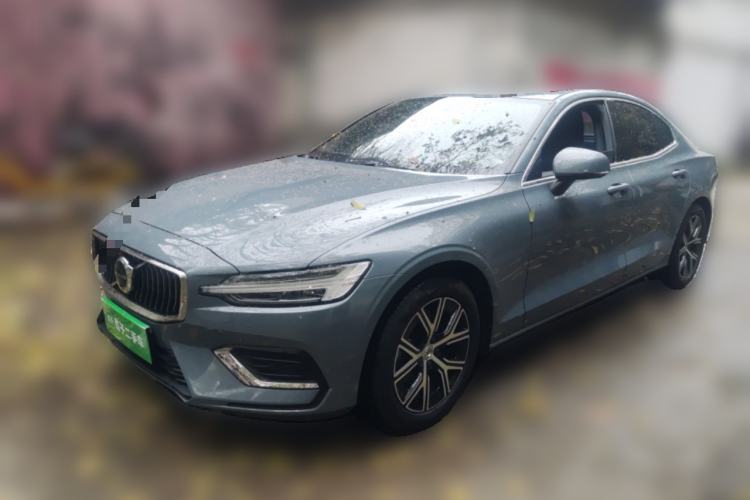 Used Volvo S60 2023 B4 Zhiyi Luxury Edition
