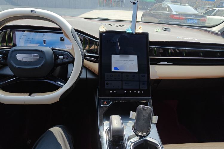 Used Geely Auto FX11 2023 2.0TD DCT Prestige Edition