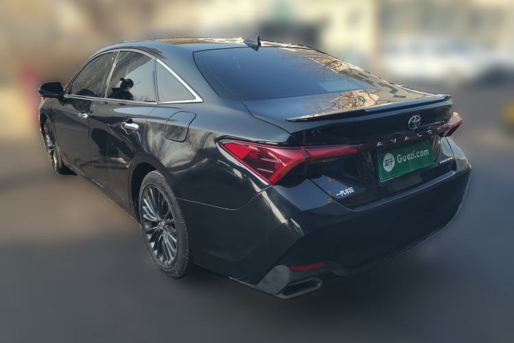 Used Toyota Avalon 2019 2.5L Touring Premium Version China VI Standard
