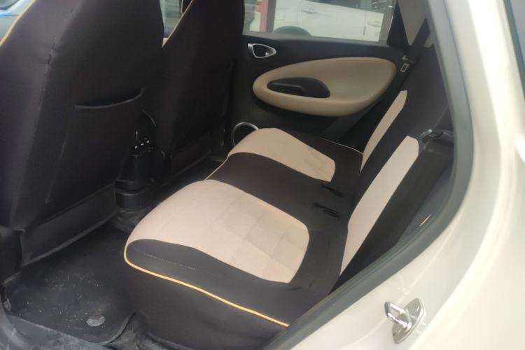 Used Wuling Bingo 2023 203km Light Edition Left Rear Seat