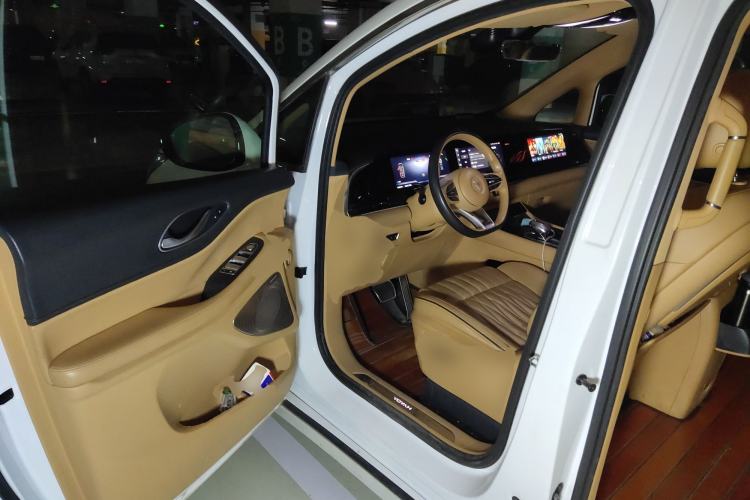 Used VOYAH Dream 2022 Low-Carbon Edition Dream+ Smart Enjoyment Package Driver Seat