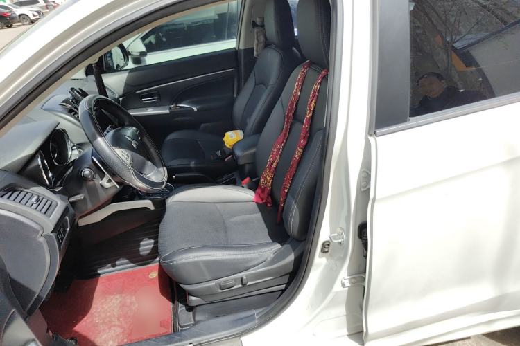 Used Mitsubishi ASX 2011 2.0 4x4 JingShang Edition
