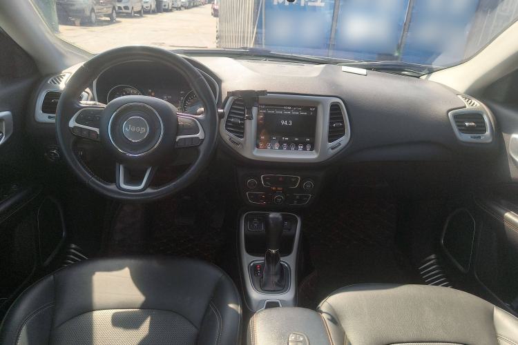 Used Jeep Compass 2017 200T Automatic Family Edition