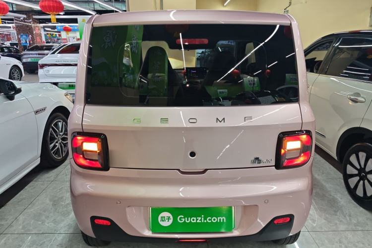 Used Geely Galaxy Panda 2023 Panda Mini 200km Endurance Bear Rear