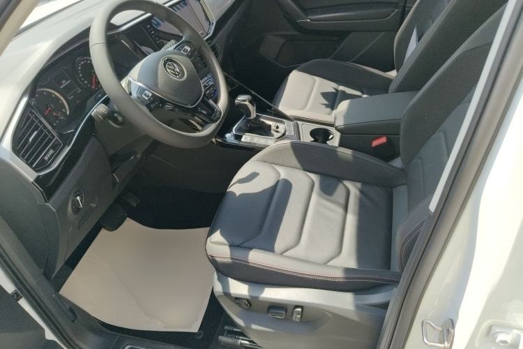 Used Volkswagen Tayron 2021 280TSI Two-Wheel Drive Luxury Smart Connectivity Version Left Front Seat