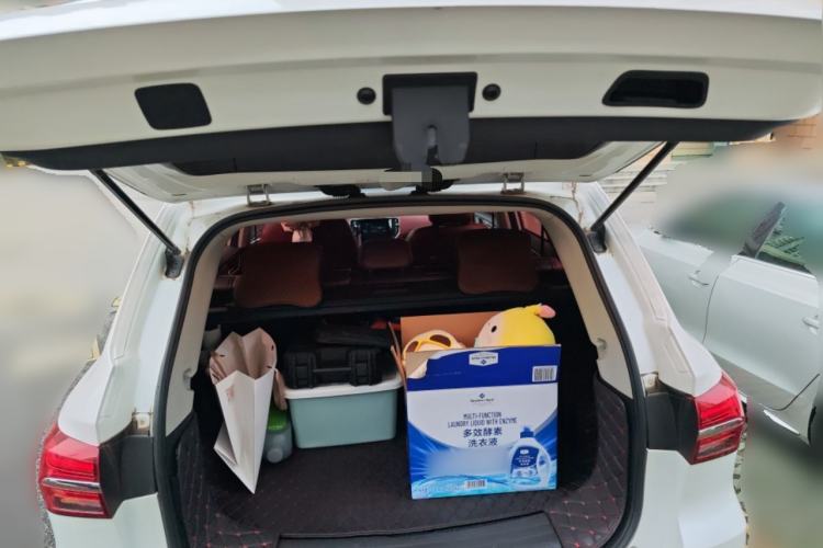 Used Roewe RX5 2016 20T Two-Wheel Drive Automatic Internet Smart Edition