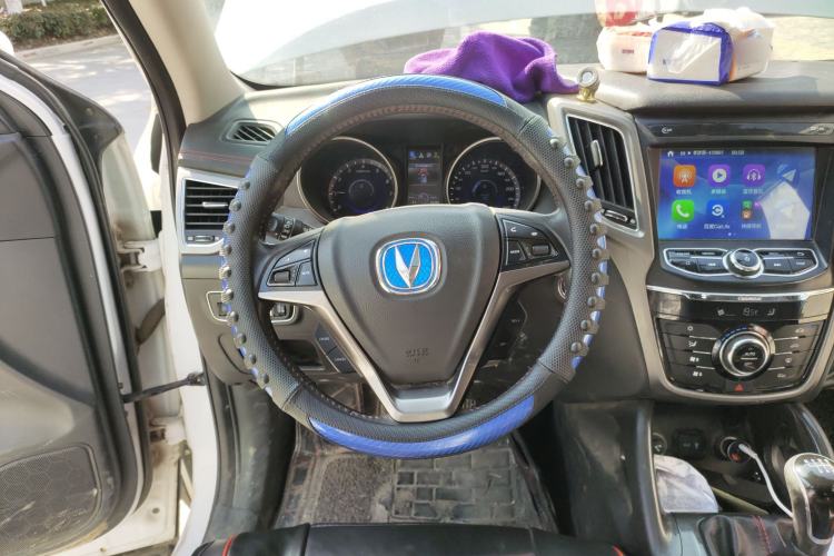 Used Changan CS75 2017 Shangkui Edition 1.5T Manual Fengxiang Model