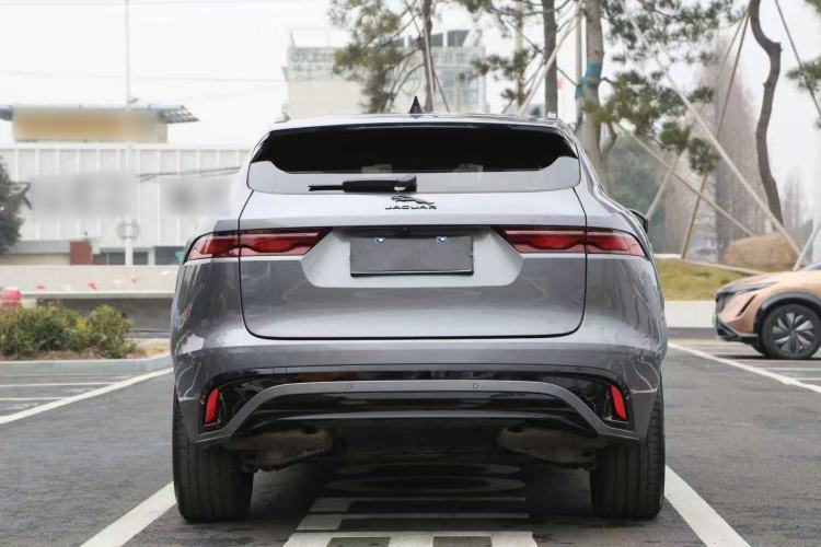Used Jaguar F-PACE 2024 P250 R-Dynamic SE