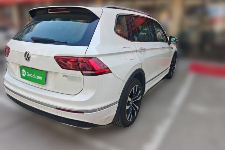 Used Volkswagen Tiguan L 2020 330TSI Automatic Two-Wheel Drive R-Line Flagship Version China VI Standard