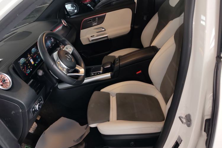 Used Mercedes-Benz EQA 2022 EQA 300 4MATIC Launch Edition