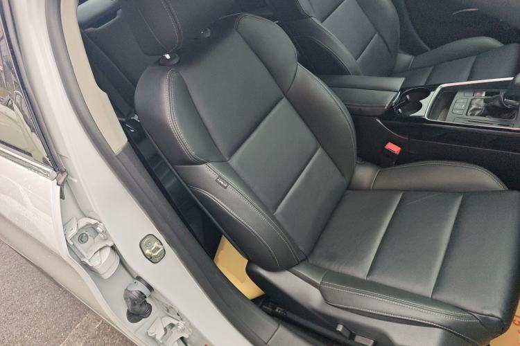 Used Citroen C5 2017 350THP Automatic Luxury Model