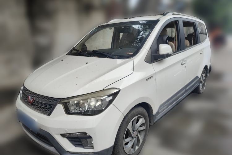 Used Wuling Hongguang 2016 1.5L S1 Deluxe Model China V-standard