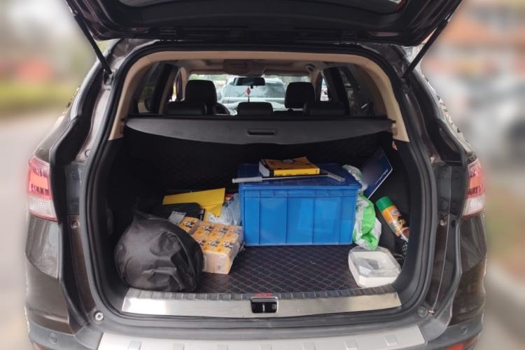 Used Dongfeng Aeolus AX7 2015 2.0L Automatic Zhiyi Trim