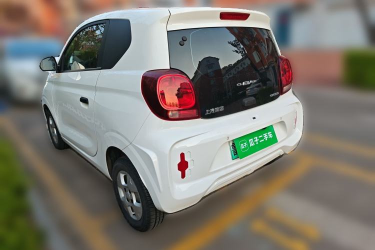 Used Roewe Clever 2021 302 km New Four-Seater Super-Efficient Version
