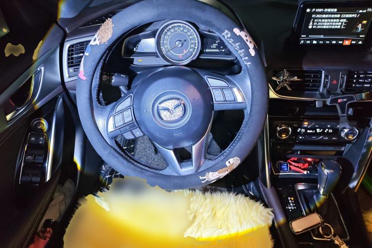 Used Mazda CX-4 2016 2.0L Automatic 2WD Blue Sky Luxury Edition
