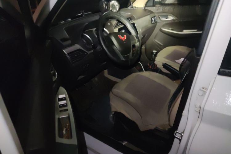 Used Wuling Hongguang 2021 1.5L Facelifted S Comfort Version with Electric Power Steering LAR