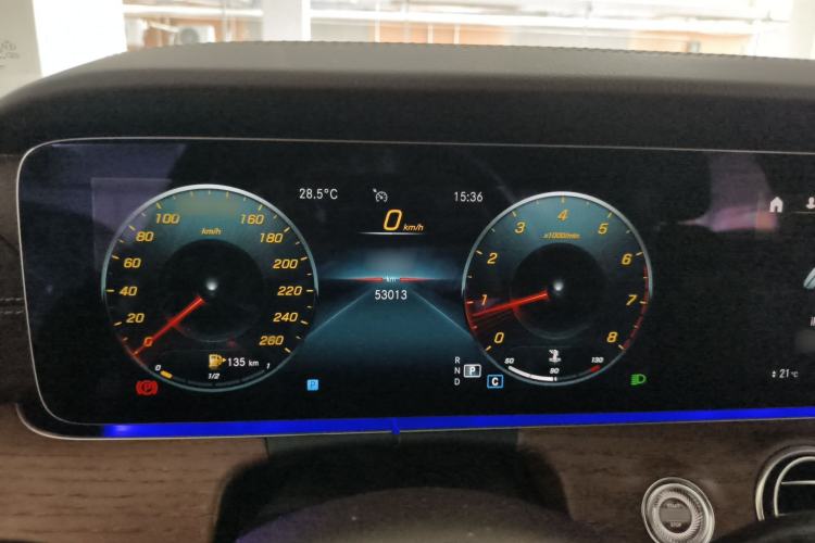 Used Mercedes-Benz E-Class 2022 Second Facelift E 300 L Fashion Edition
