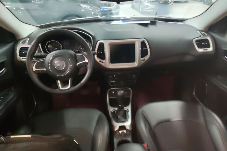 Used Jeep Compass 2019 220T Automatic Enjoyment Version