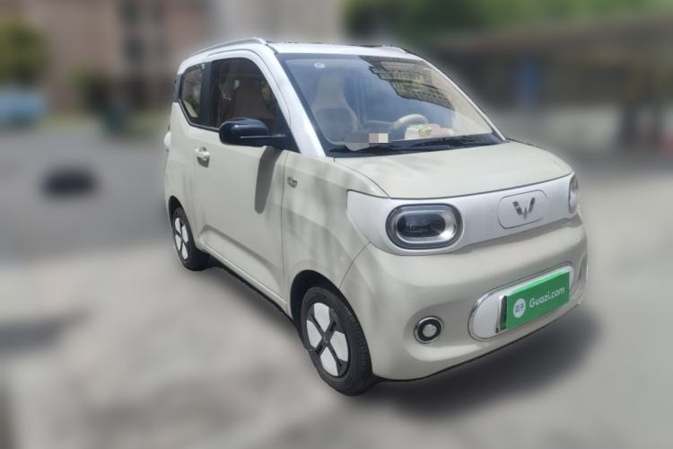 Used Wuling Hongguang MINIEV 2024 3rd Generation 215km Advanced Version
