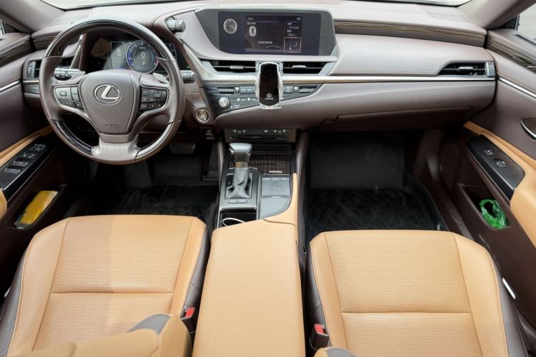 Used Lexus ES 2020 200 Luxury Edition
