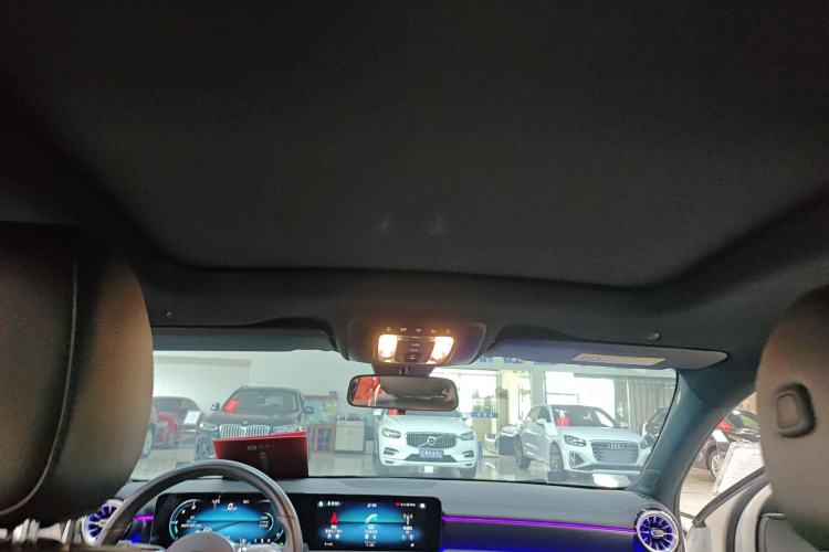 Used Mercedes-Benz A-Class 2022 Restyled A 200 L Sport Sedan Fashion Version
