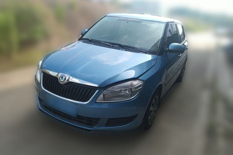 Used Skoda Fabia 2014 1.4L Manual Crystal Edition Guazi used car, China used car export, Used car for sale, Used cars, Cheapest cars for sale