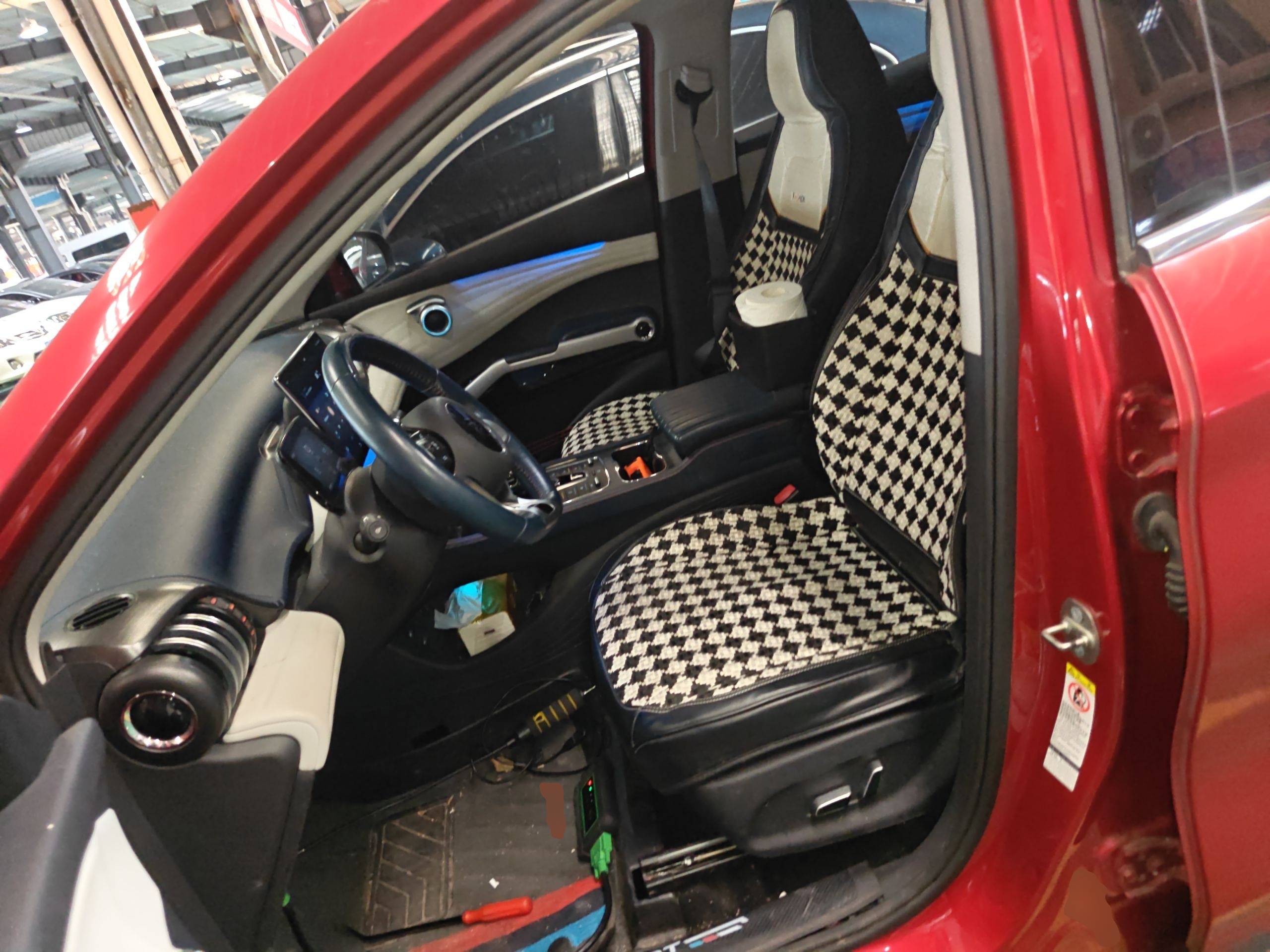 Переднее сиденье в автомобиле