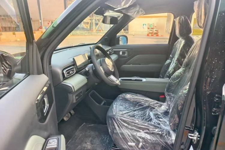 Used Baojun Spark EUV 2026 Model 401km Flagship Edition
