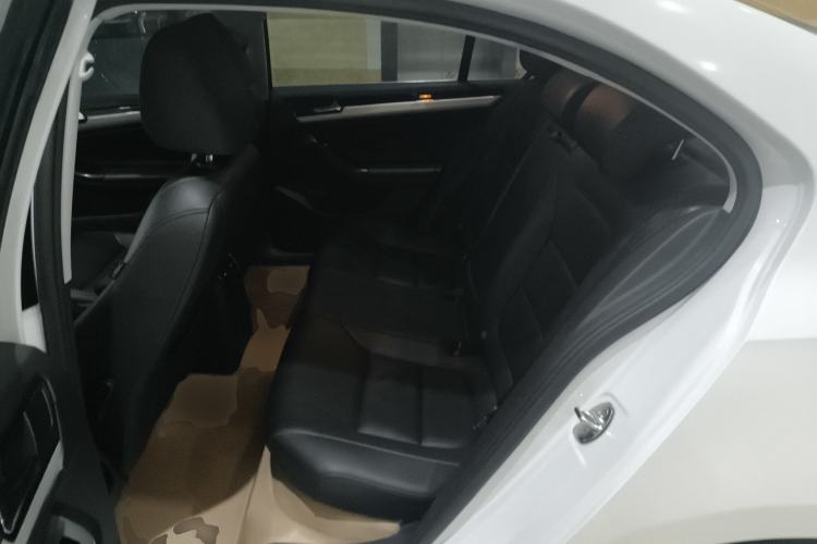 Used Volkswagen Sagitar 2017 230TSI Automatic Comfort Version Left Rear Seat