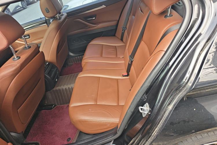 Used BMW 5 Series 2014 525Li Leading Model
