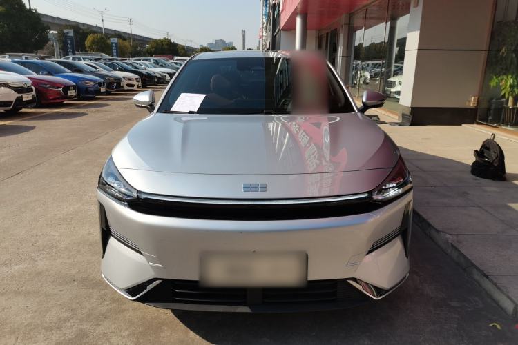 Used Geely Galaxy L6 2025 EM-i 140km Starship Edition
