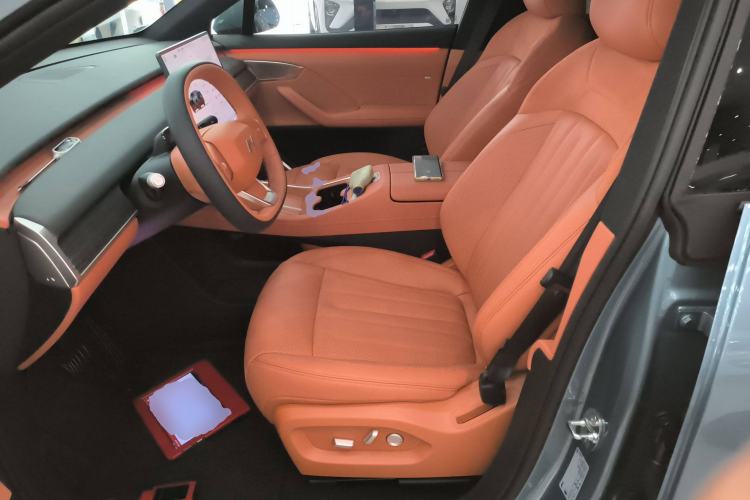 Used ONVO L60 2024 60 kWh Rear-Drive Version
