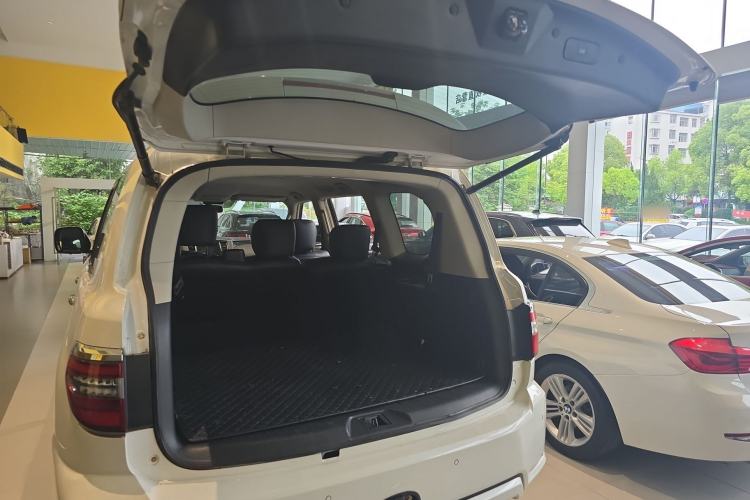 Used Nissan Patrol 2019 Y62 4.0L SE-T1 Middle East