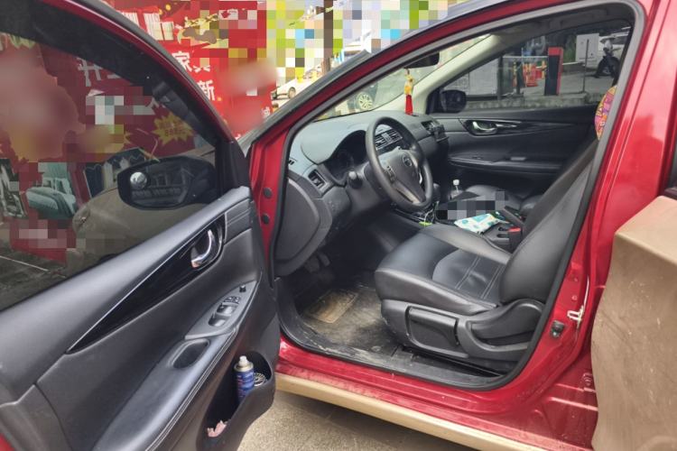 Used Nissan Tiida 2016 1.6L CVT Cool Dynamic Edition
