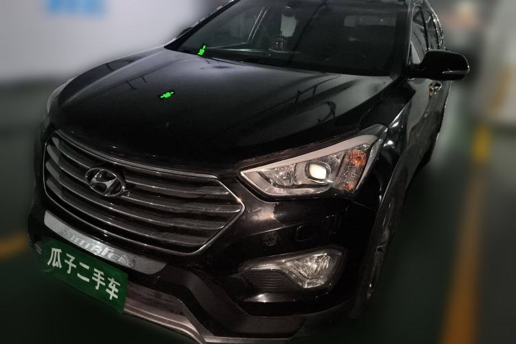 Used Hyundai Grand SantaFe 2013 3.0L 7-seat Four-Wheel-Drive Luxury Edition