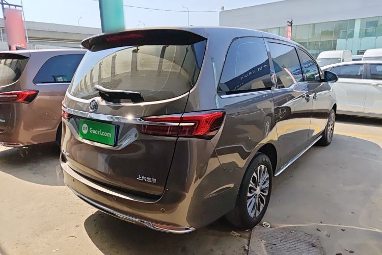 Used Buick GL8 2023 Land Executive Class Comfort Model