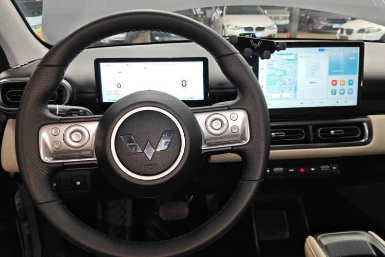 Used Wuling Bingo PLUS 2024 401 km Flagship Edition Four-Seater Version