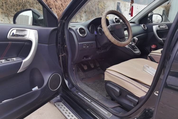 Used Haval H6 2013 Upgraded Model 1.5T Manual Two-Wheel Drive Elite Version