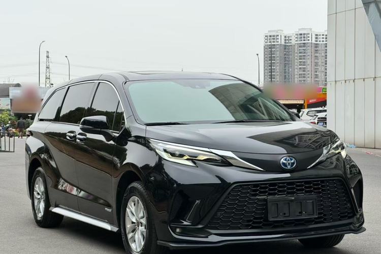 Used Toyota Granvia 2023 2.5L Hybrid Comfort Edition