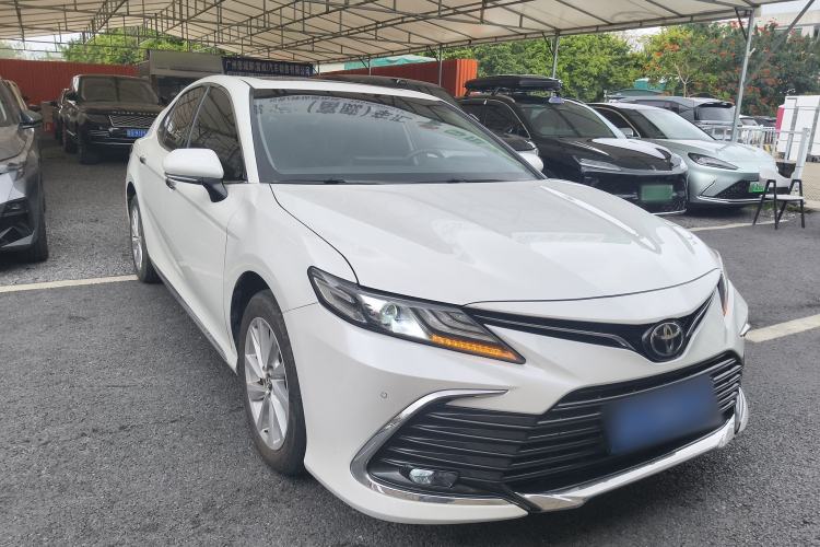Used Toyota Camry 2023 2.0G Luxury Edition