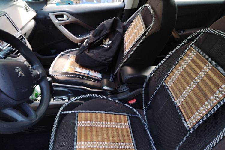 Used Peugeot 2008 2014 1.6L Automatic Fashion Edition Left Front Seat