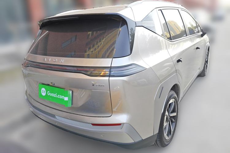 Used AION Y 2023 Younger Star Edition