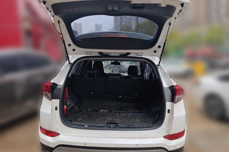 Used Hyundai Tucson 2018 1.6T Dual-Clutch Two-Wheel Drive 15th Anniversary Special Edition