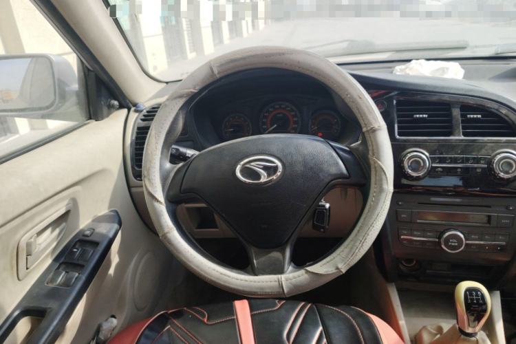Used Soueast V3 Lingyue 2011 1.5L Manual Comfort Edition Steering Wheel