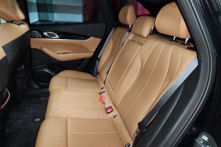 Used Geely Auto FX11 2025 4th Generation 1.5TD DCT Jinxiu Left Rear Seat