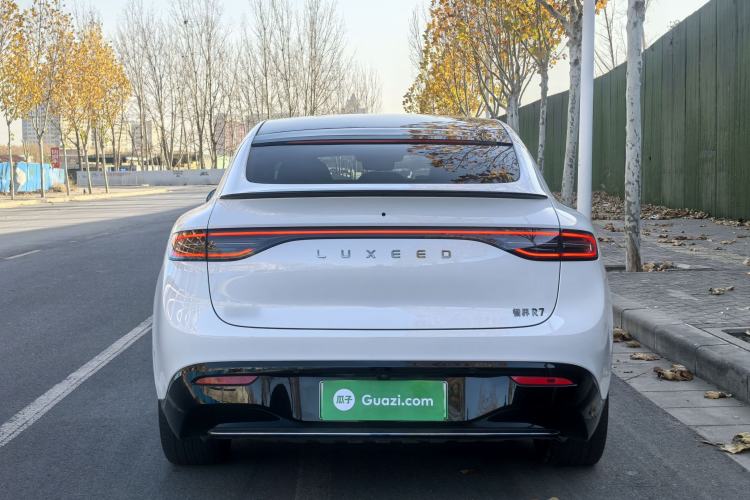 Used Hima Luxeed R7 2024 All-Electric 736 km Ultra
