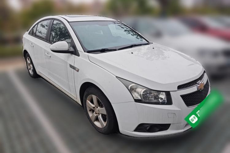 Used Chevrolet Cruze 2013 1.8L SE AT Front Right 45 Deg