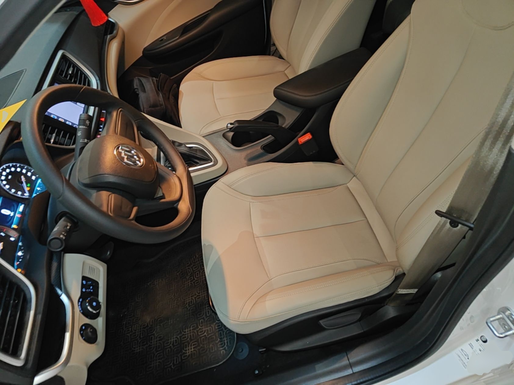 Interior delantero