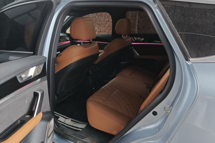 Used BYD Tang New Energy 2023 DM-i Champion Edition 112KM Prestige Model Left Rear Seat