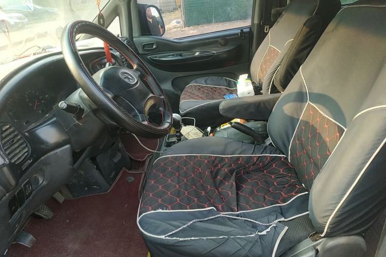 Used JAC Group Refine 2012 1.9T Shuttle Diesel Standard Model HFC4DB1-2C